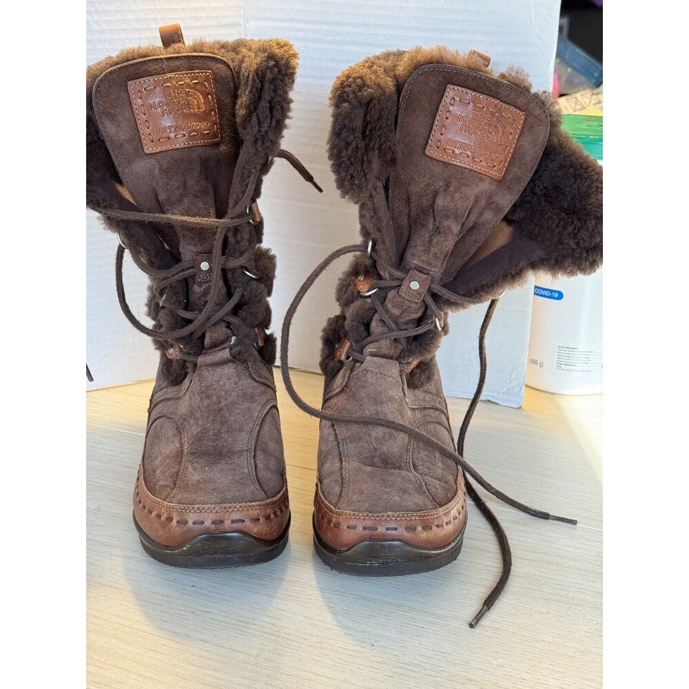 The North Face Abby  Winter Womens Brown Boots Sz 8 Snowflakes Sherpa fleece